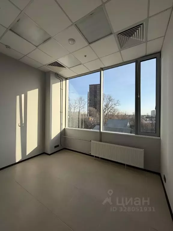 Офис в Московская область, Красногорск Ильинское ш., 1а (104 м) - Фото 2