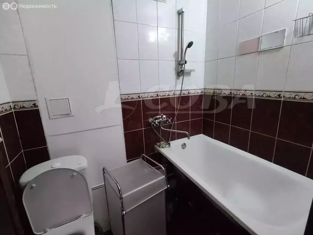 1-комнатная квартира: Тюмень, улица Мельникайте, 80 (21 м) - Фото 0