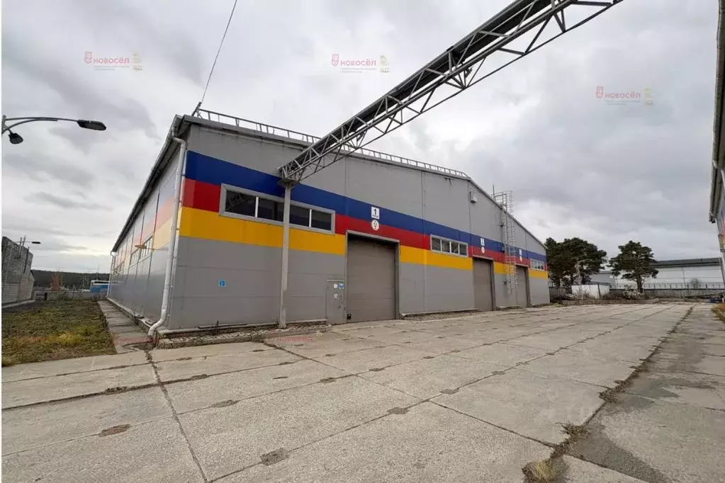 Помещение свободного назначения в Свердловская область, Арамиль ... - Фото 1