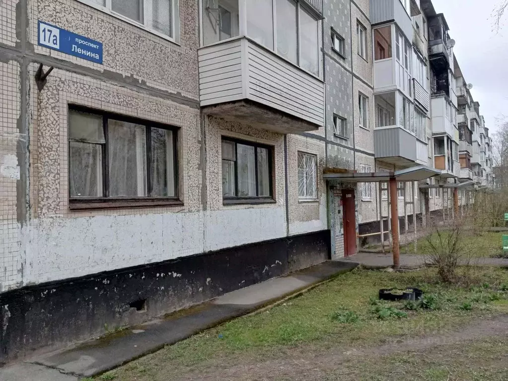 2-к кв. Ленинградская область, Кириши просп. Ленина, 17А (47.3 м) - Фото 0