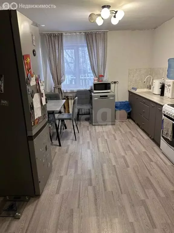 Дом в Кемерово, 2-я Стародинамитная улица (100 м) - Фото 1