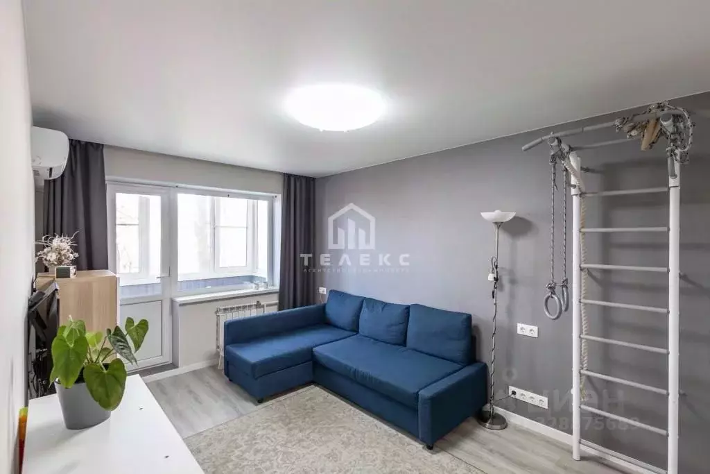 2-к кв. Омская область, Омск Заозерный мкр, просп. Менделеева, 6 (41.7 ... - Фото 1