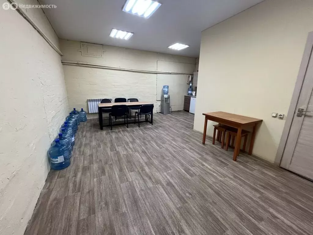 Помещение свободного назначения (811 м) - Фото 1