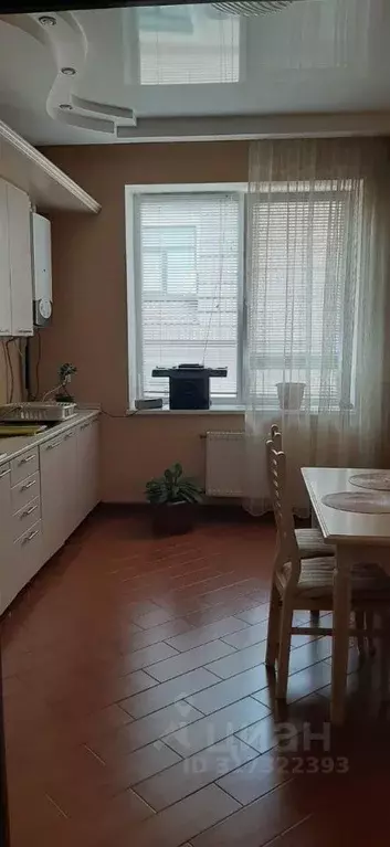 2-к кв. Краснодарский край, Геленджик ул. Островского, 136 (69.0 м) - Фото 2