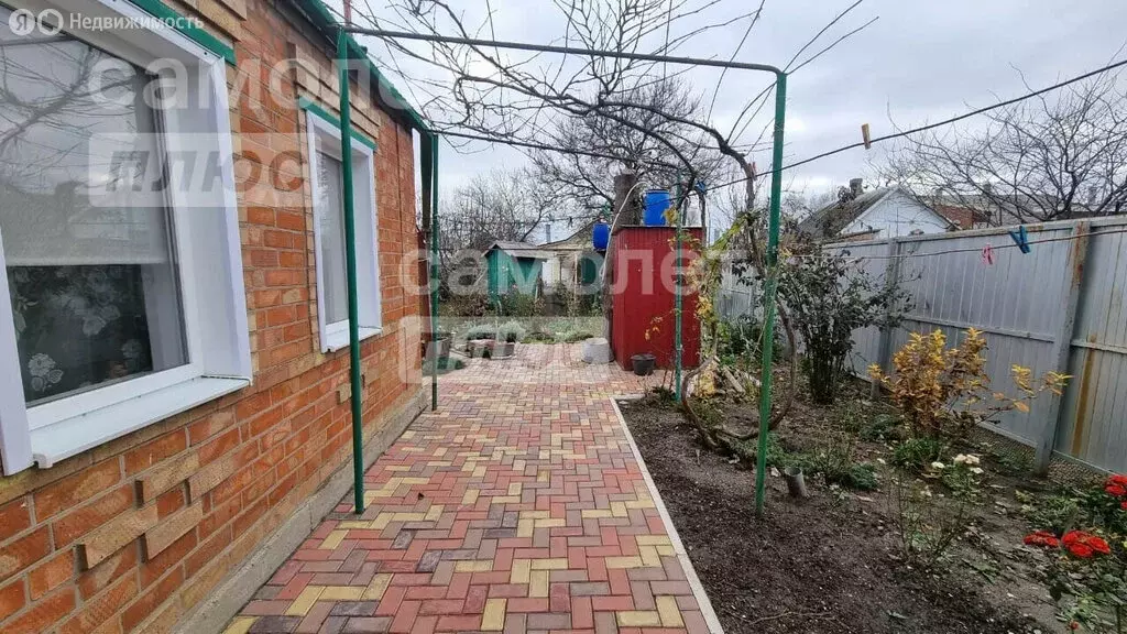 Дом в Ейск, улица Сазонова (54.8 м) - Фото 1