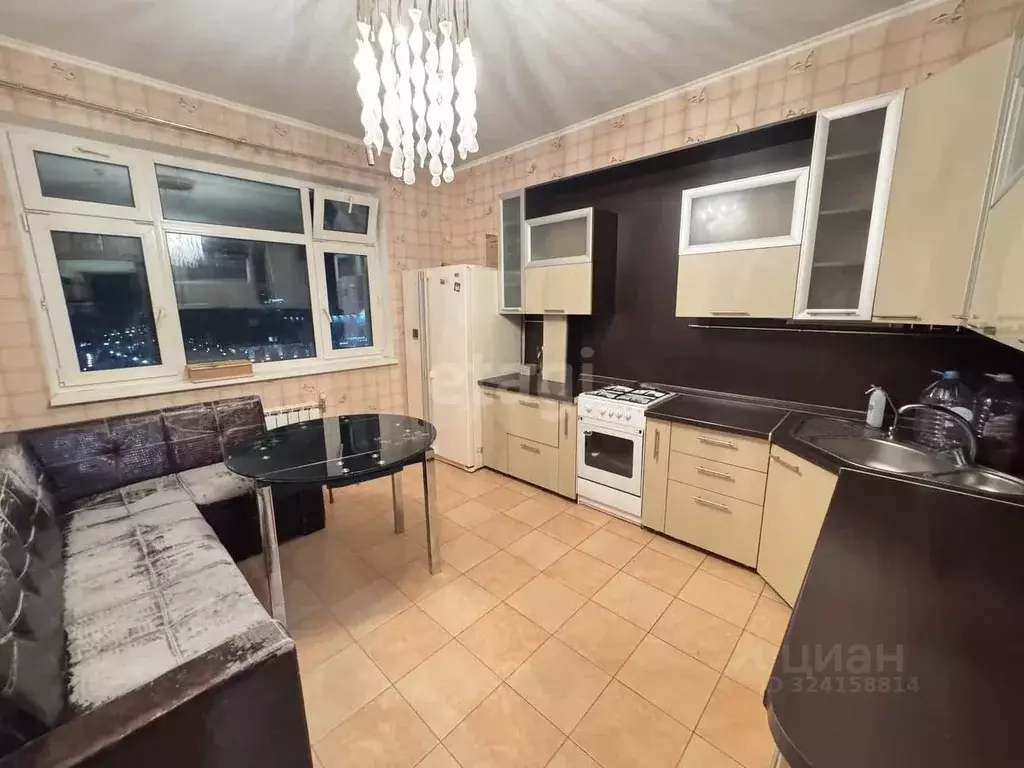 2-к кв. Ханты-Мансийский АО, Ханты-Мансийск ул. Коминтерна, 8 (60.1 м) - Фото 1