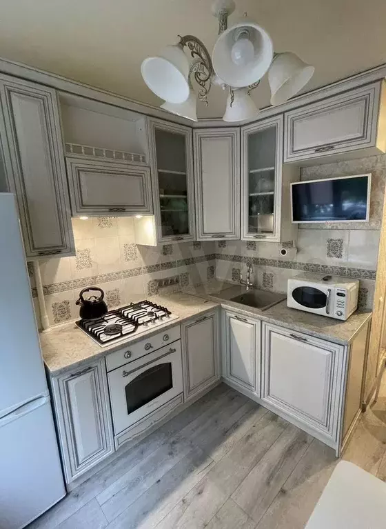 1-к. квартира, 33 м, 3/9 эт. - Фото 0