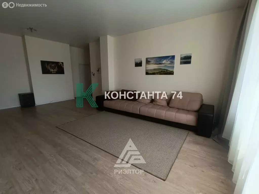 3-комнатная квартира: Челябинск, улица Братьев Кашириных, 8А (102.3 м) - Фото 0