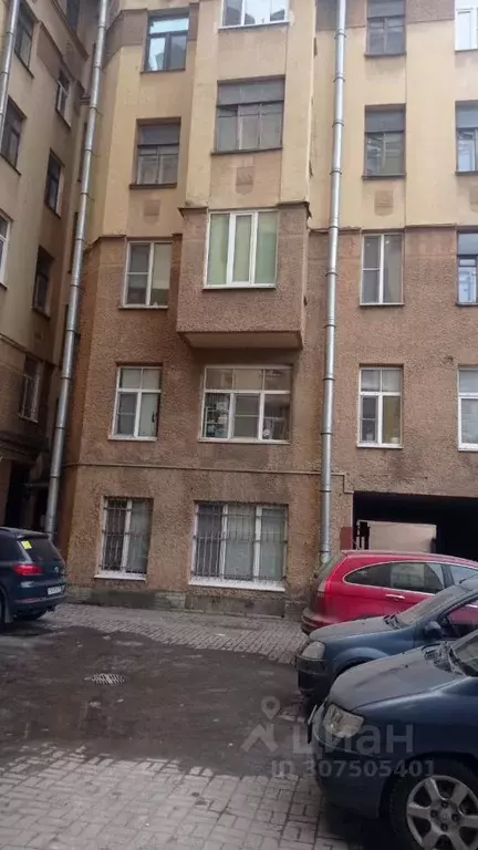 Комната Санкт-Петербург 8-я Советская ул., 47 (17.5 м) - Фото 0