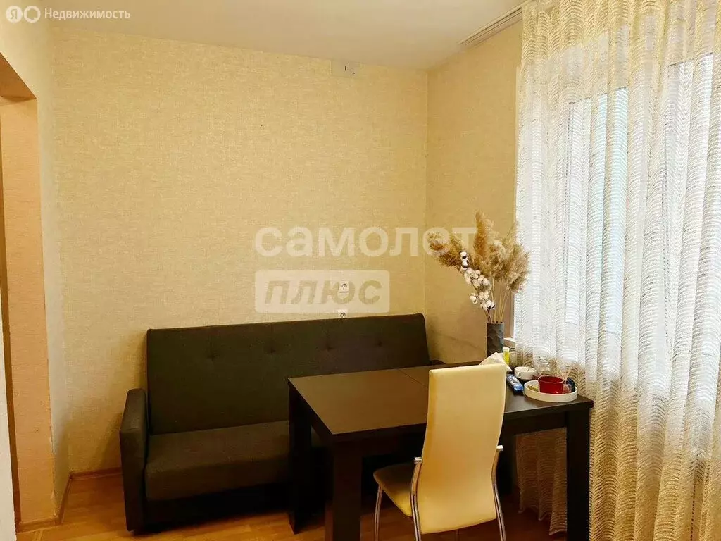 1-комнатная квартира: Челябинск, улица Бейвеля, 54 (40 м) - Фото 0