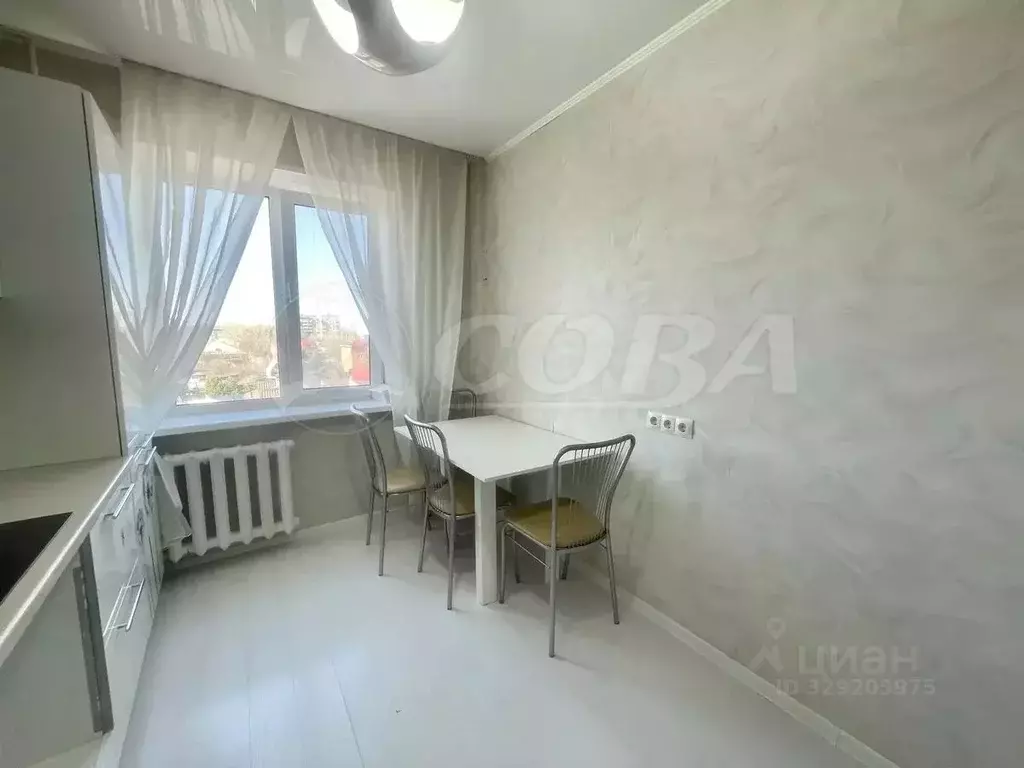 2-к кв. Тюменская область, Тюмень Волгоградская ул., 67 (50.0 м) - Фото 2