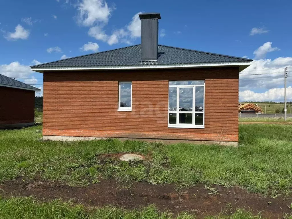 Дом в Татарстан, Тукаевский район, Малошильнинское с/пос, с. ... - Фото 2