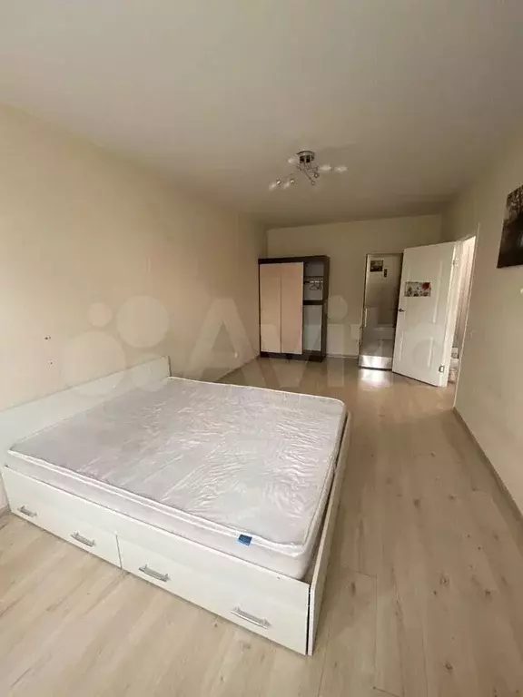 1-к. квартира, 40 м, 4/22 эт. - Фото 1