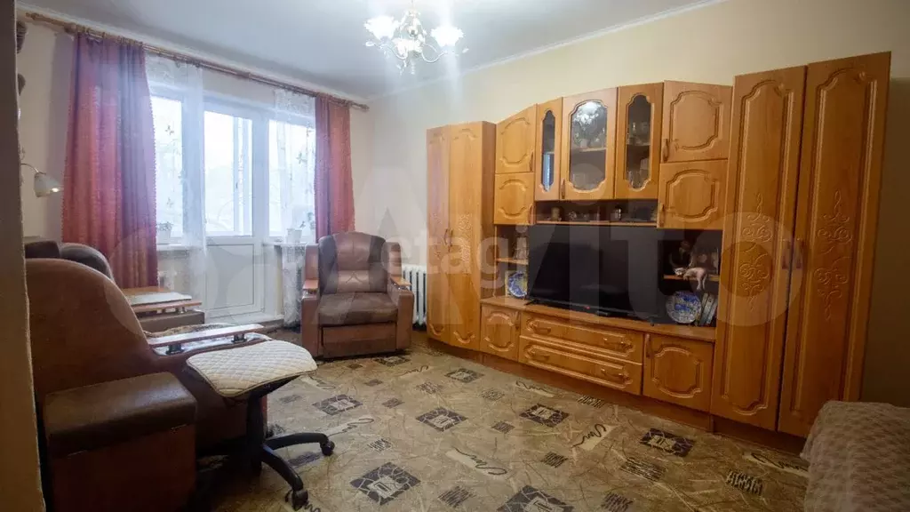 1-к. квартира, 30 м, 5/5 эт. - Фото 0