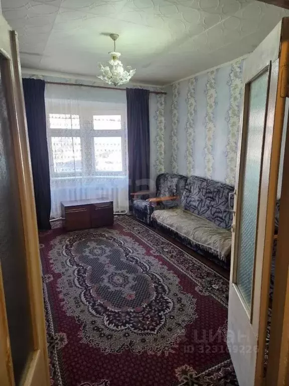 2-к кв. Ямало-Ненецкий АО, Новый Уренгой ул. Пушкинская, 1 (54.0 м) - Фото 0