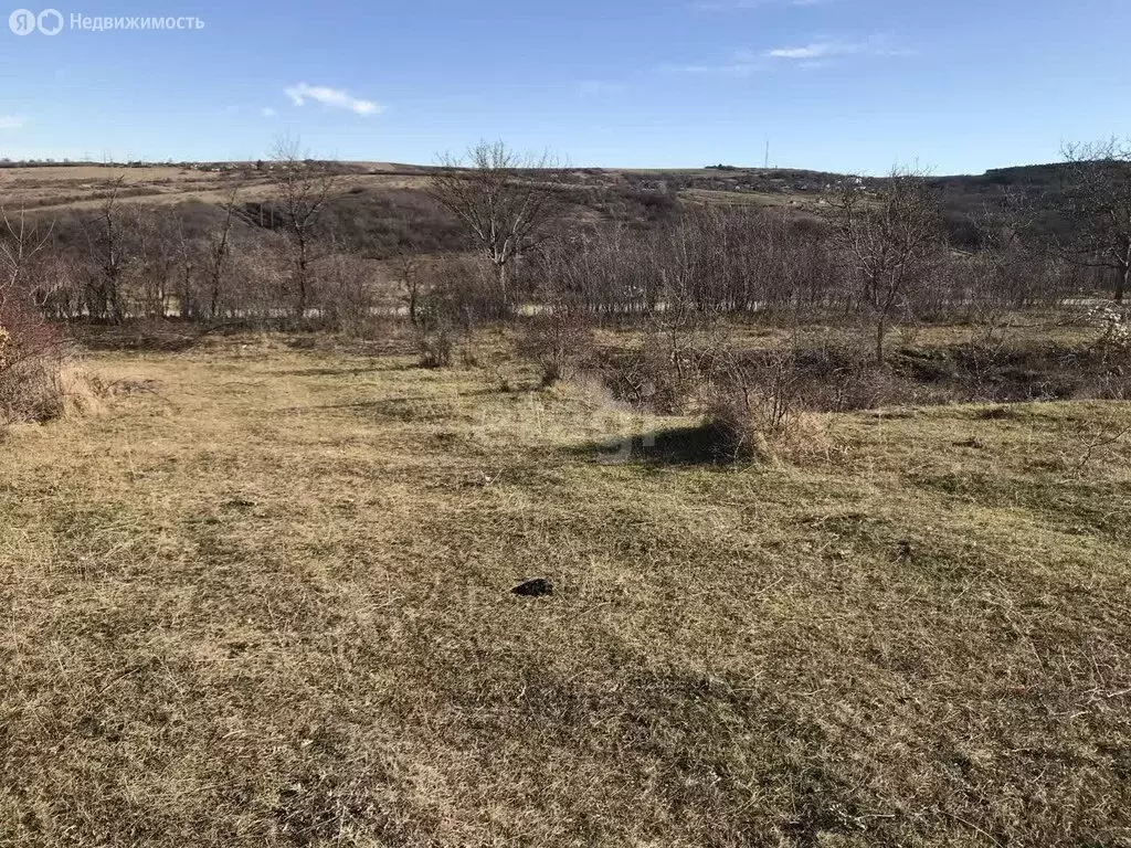 Участок в Белогорский район, Зуйское сельское поселение, село Баланово ... - Фото 0