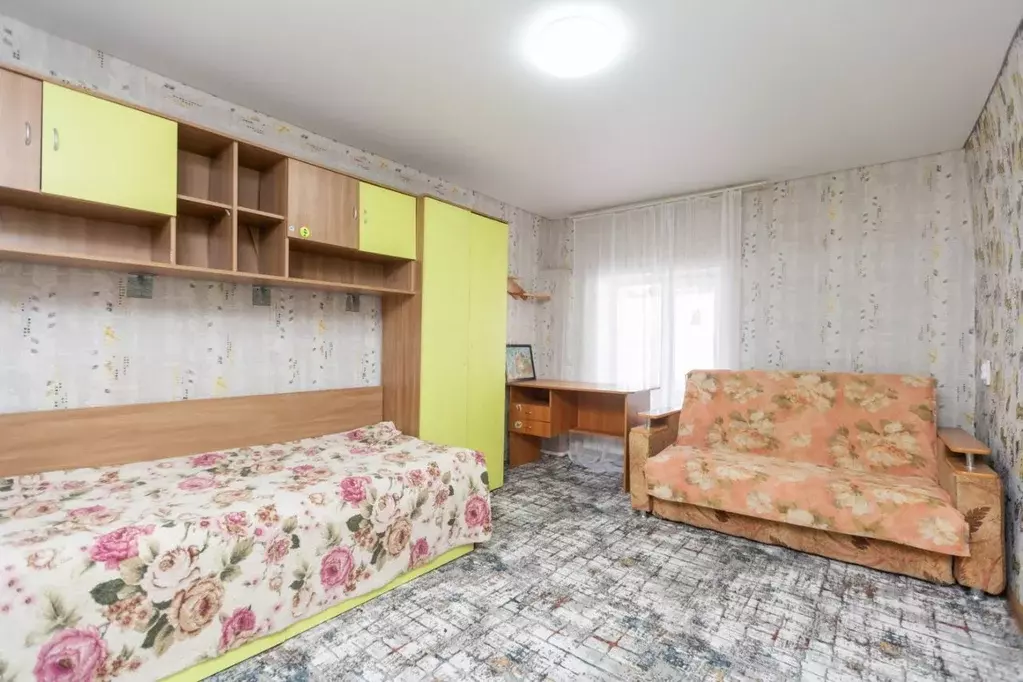 Дом в Оренбургская область, Оренбург 17-я линия, 63 (68 м) - Фото 1
