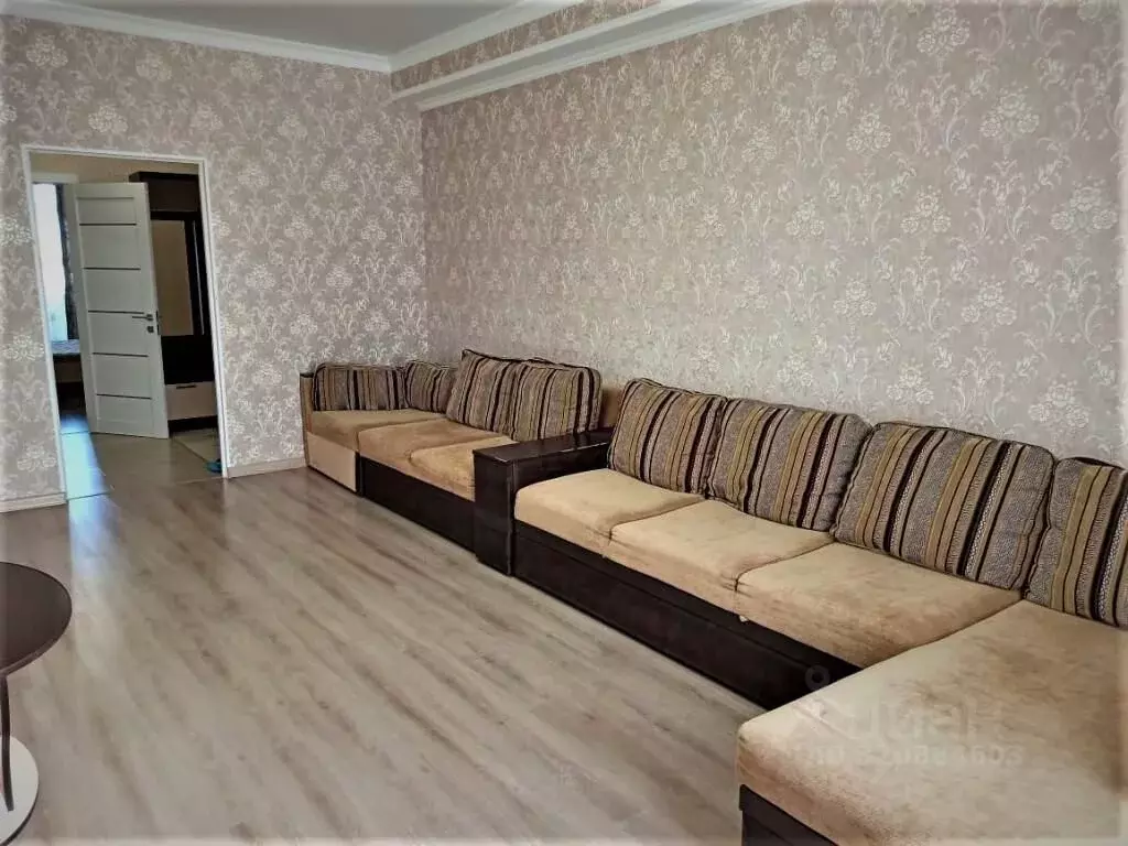 3-к кв. Дагестан, Махачкала ул. Максима Горького, 85Б (100.0 м) - Фото 1