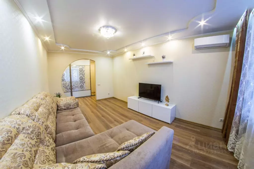 2-к кв. Омская область, Омск ул. Красный Путь, 143к3 (60.0 м) - Фото 1