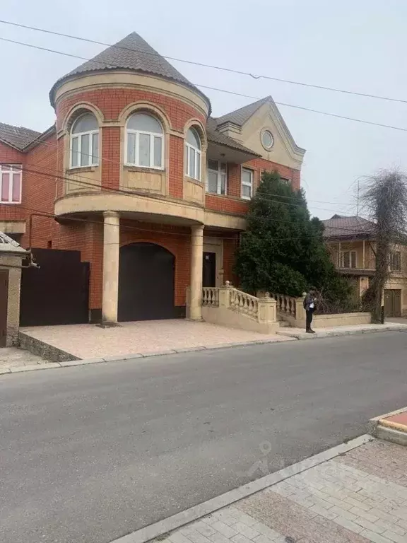 Дом в Дагестан, Махачкала ул. Суворова, 31 (380 м) - Фото 0