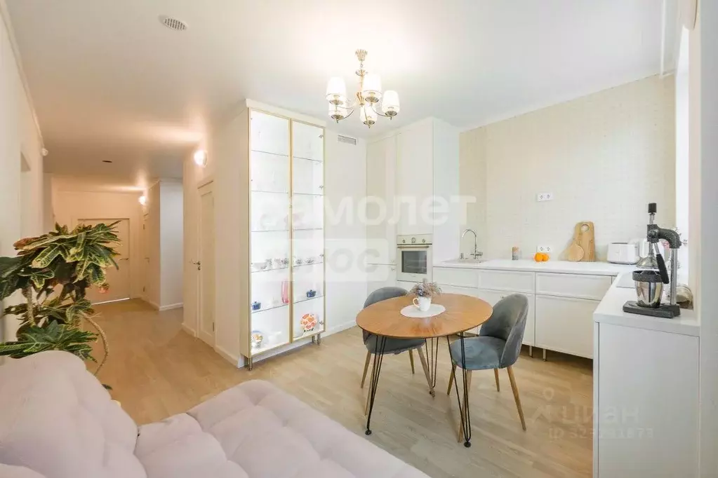 Квартира, 3 комнаты, 98.5 м - Фото 1