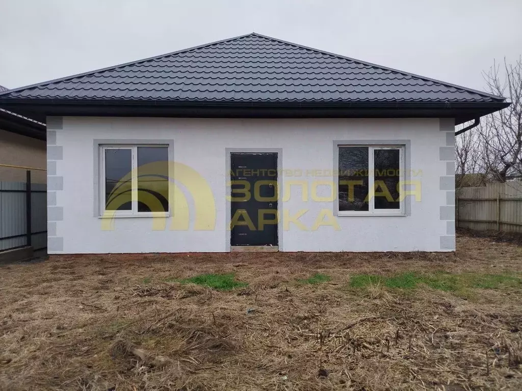 Дом в Краснодарский край, Темрюкский район, Старотитаровское с/пос, ... - Фото 1