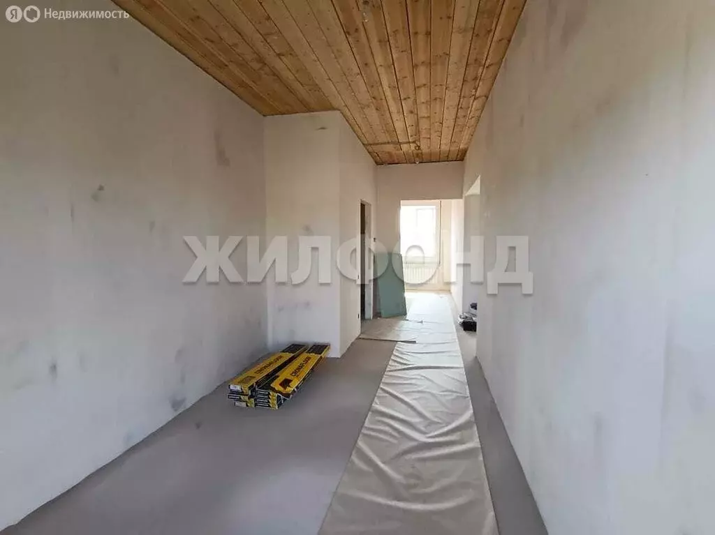 Дом в Усть-Абаканский район, деревня Чапаево, Строительная улица (95 ... - Фото 0