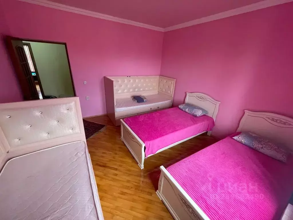 Дом в Дагестан, Дербентский район, с. Хазар ул. Садовая, 76 (240 м) - Фото 1