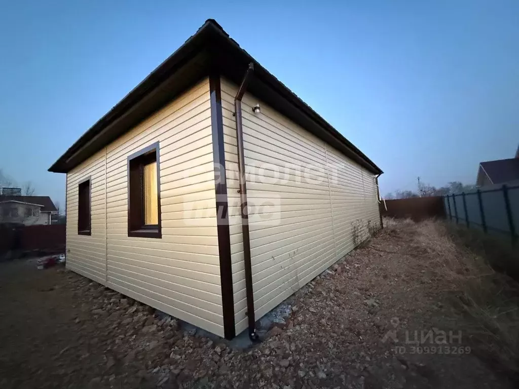 Дом в Приморский край, Артемовский городской округ, с. Кневичи пер. ... - Фото 0