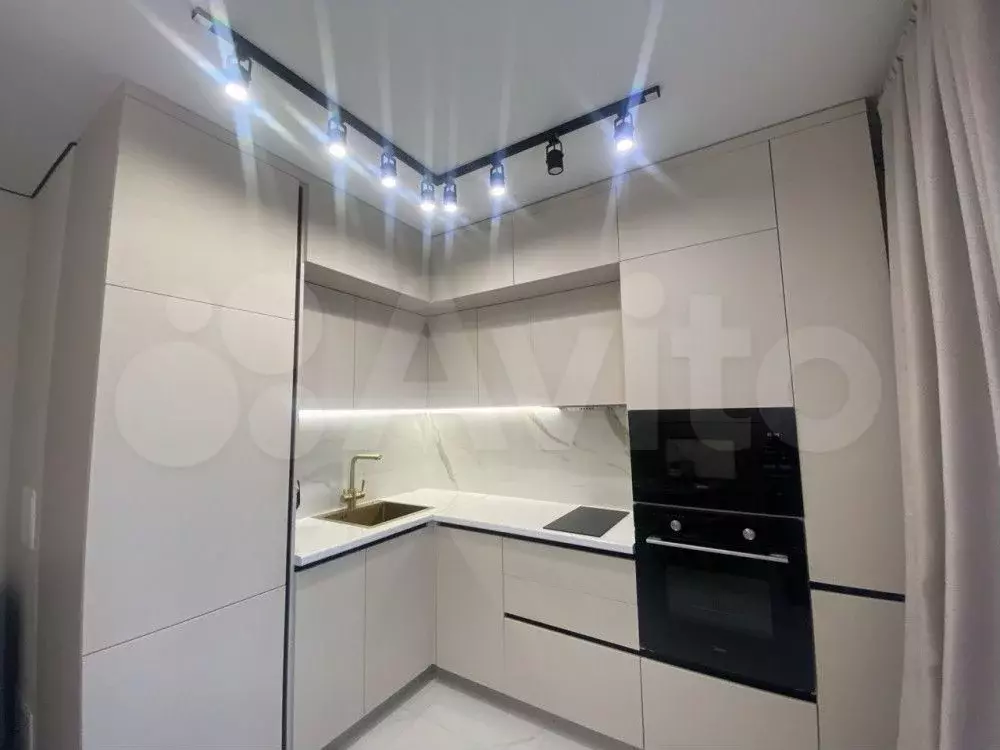 1-к. квартира, 38,9 м, 9/9 эт. - Фото 0