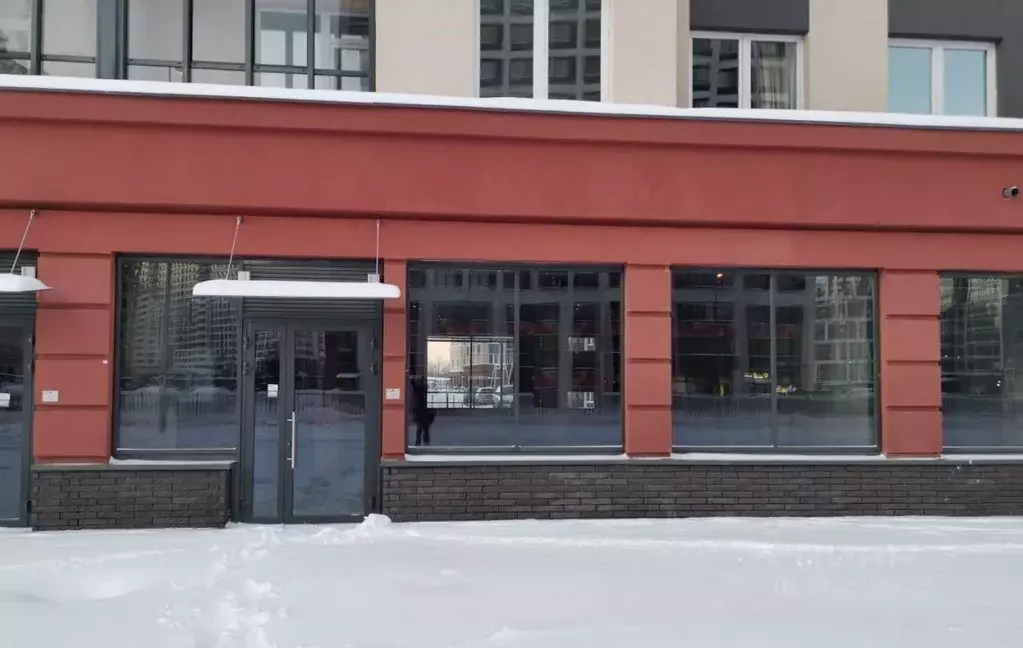 Помещение свободного назначения в Ленинградская область, Мурино ... - Фото 1