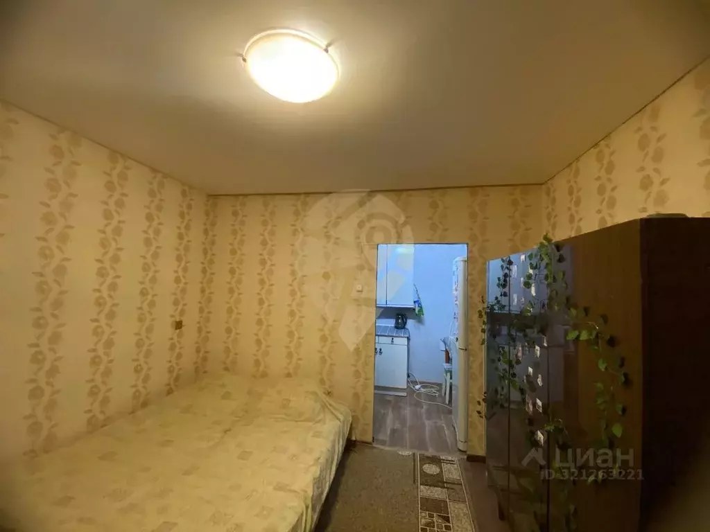 Комната Белгородская область, Старый Оскол ул. Калинина, 1/4 (19.0 м) - Фото 1