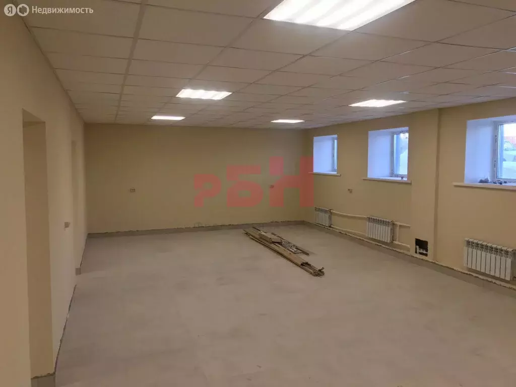 Торговая площадь (72.6 м) - Фото 2