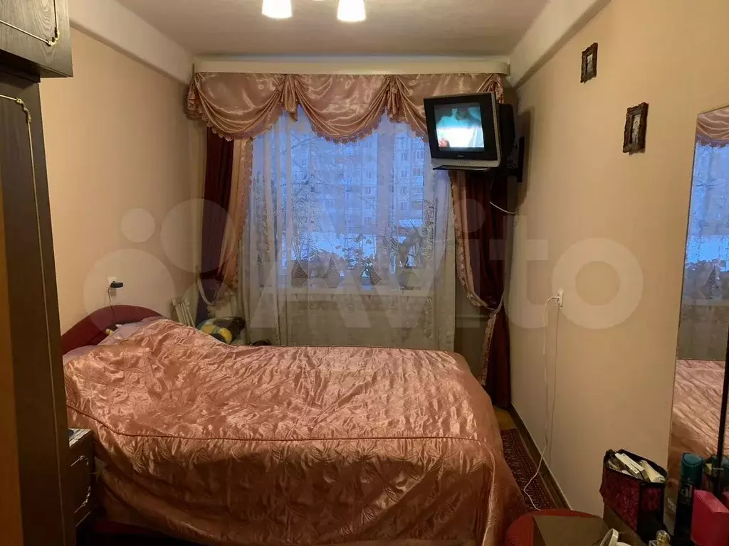 Комната 13 м в 3-к., 2/9 эт. - Фото 0