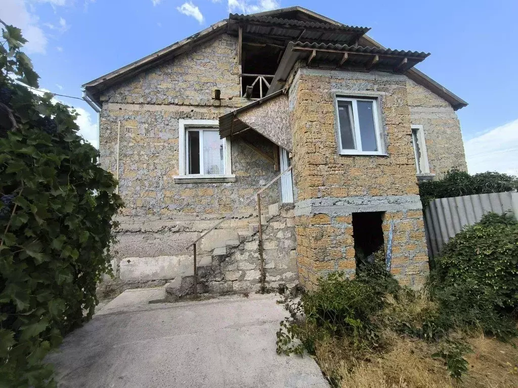 Дом в Крым, Бахчисарайский район, с. Вилино  (180 м) - Фото 1