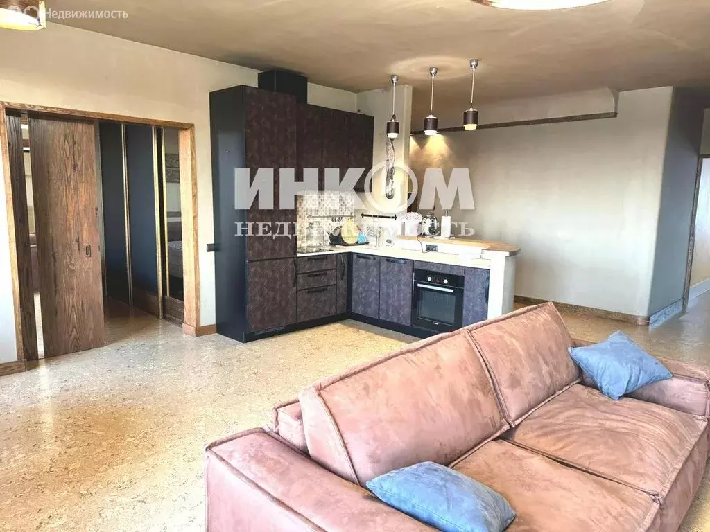 2-комнатная квартира: посёлок городского типа ВНИИССОК, улица Михаила ... - Фото 1