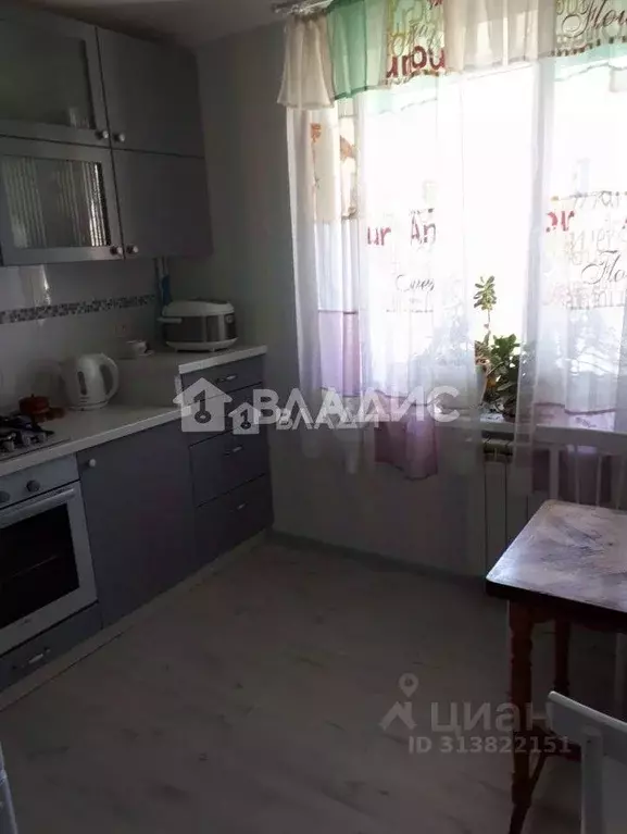 3-к кв. Белгородская область, Белгород Садовая ул., 118в (64.4 м) - Фото 1