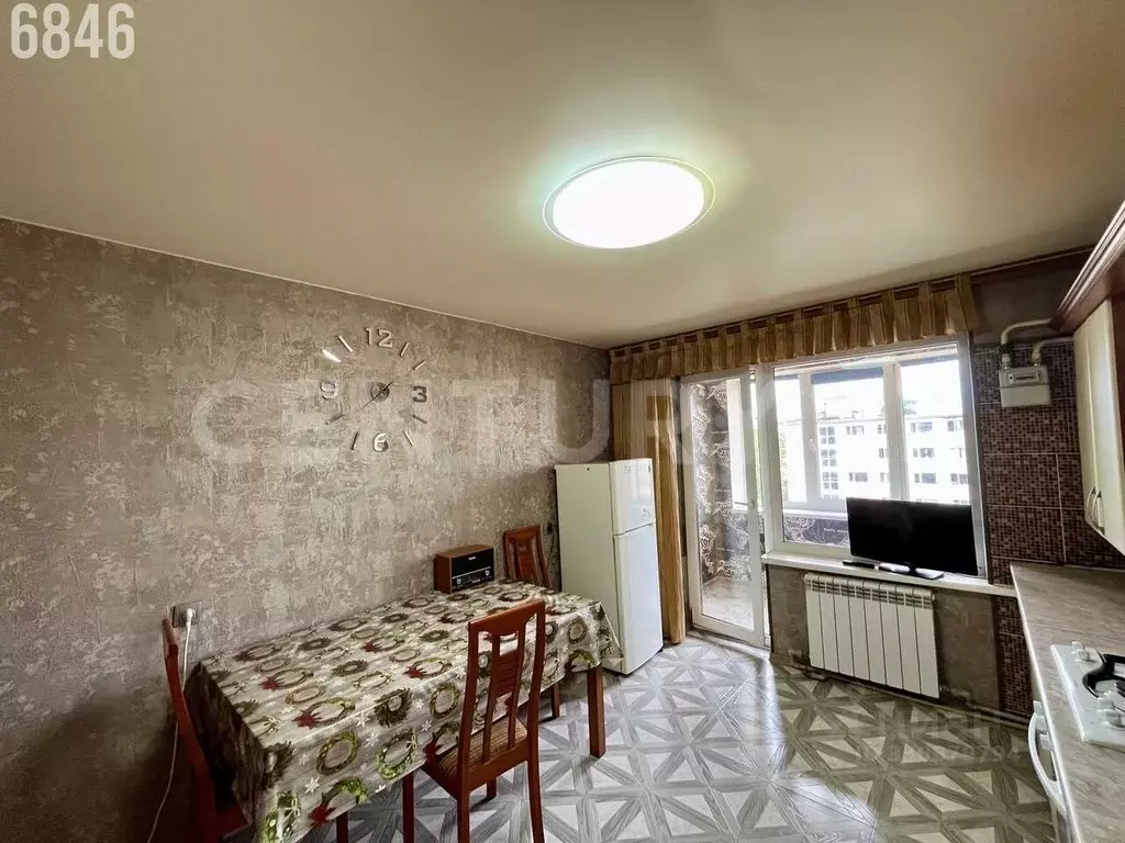 2-к кв. Севастополь ул. Николая Музыки, 94 (64.4 м) - Фото 2