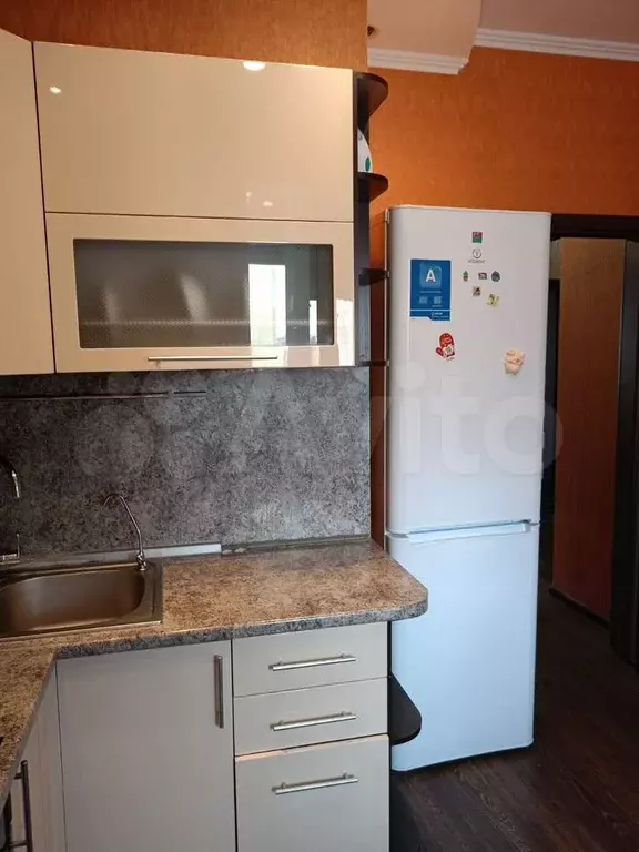 2-к. квартира, 50 м, 11/16 эт. - Фото 1