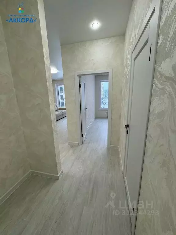 2-к кв. Алтайский край, Барнаул ул. Сергея Семенова, 27к2 (42.5 м) - Фото 2