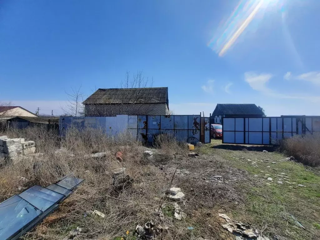 Участок в Волгоградская область, Среднеахтубинский район, Кировское ... - Фото 0