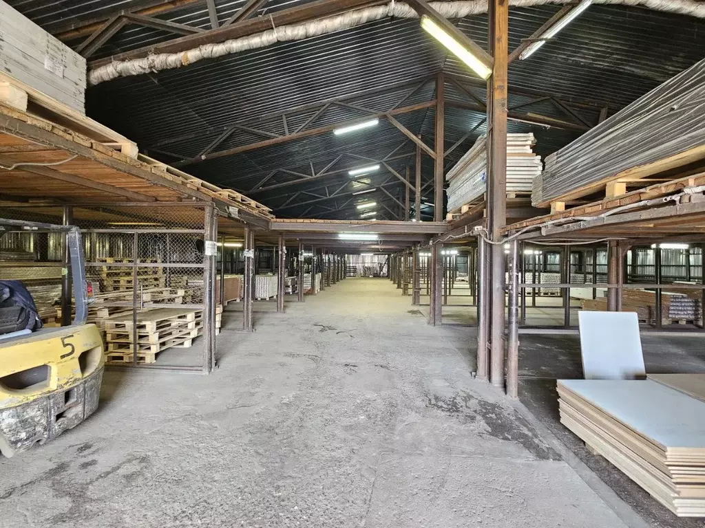 Склад в Московская область, Одинцовский городской округ, пос. Часцы ш. ... - Фото 1