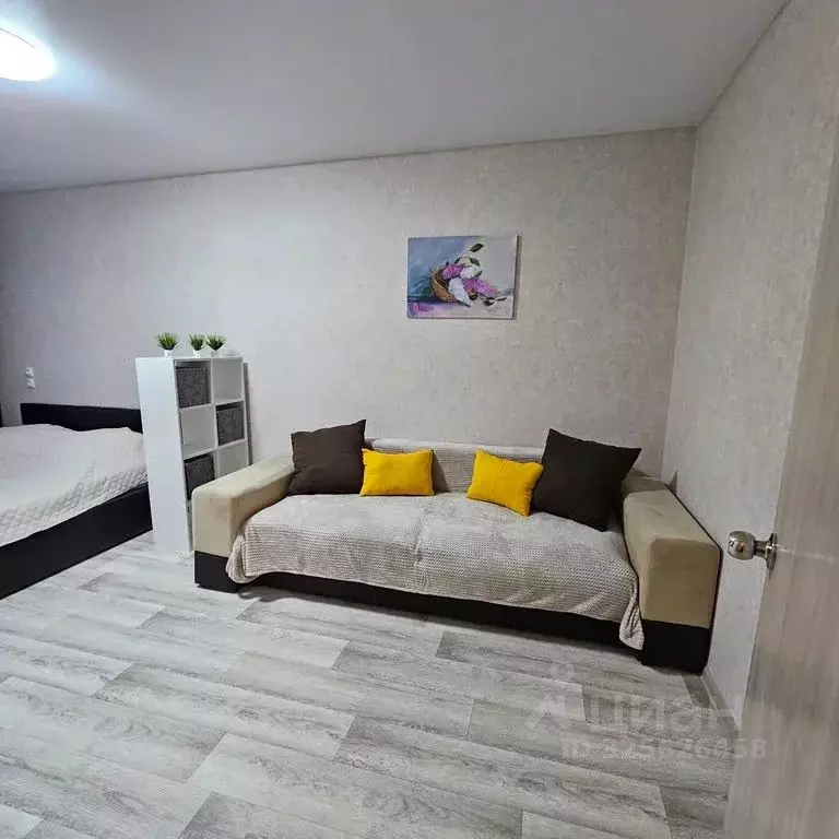 1-к кв. Курганская область, Курган Заозерный жилрайон, 8-й мкр, 5 ... - Фото 2