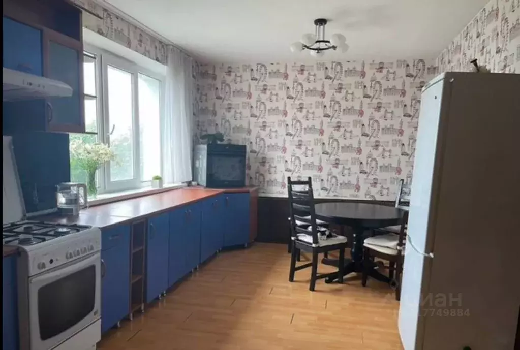 Коттедж в Свердловская область, Арамиль ул. Менделеева (231 м) - Фото 0