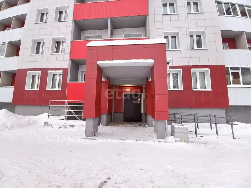 3-к кв. Архангельская область, Архангельск Карпогорская ул., 28к1 ... - Фото 1