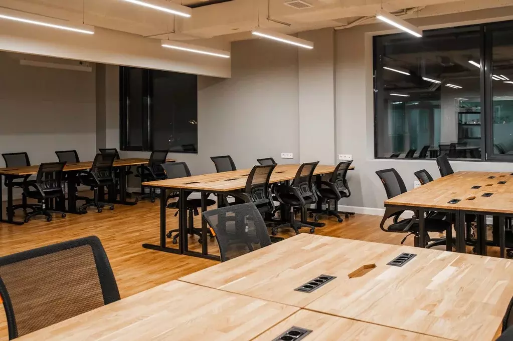 Офис в Свердловская область, Екатеринбург ул. Декабристов, 69 (54 м) - Фото 2