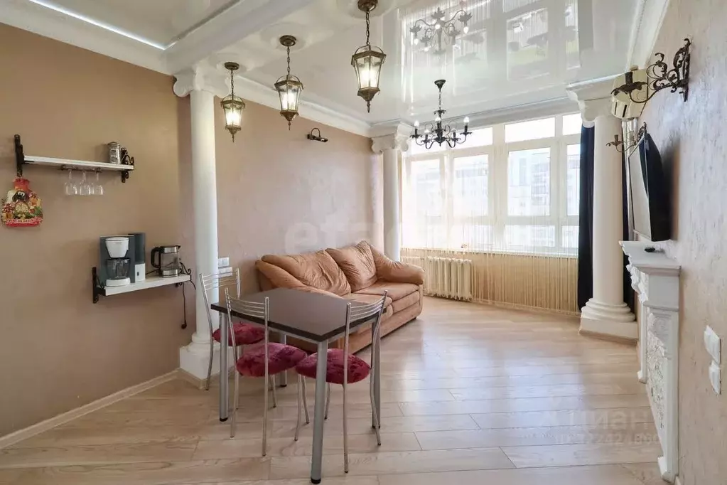 1-к кв. Кемеровская область, Кемерово Волгоградская ул., 1 (46.6 м) - Фото 1