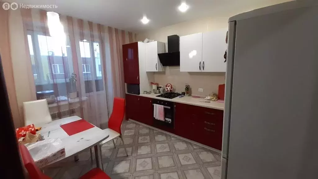 1-комнатная квартира: Ульяновск, проспект Столыпина, 12 (37.4 м) - Фото 0