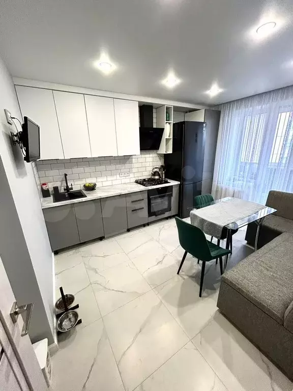 3-к. квартира, 67 м, 6/7 эт. - Фото 0