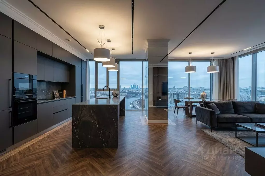 3-к кв. Москва Цветной бул., 2 (210.0 м) - Фото 1